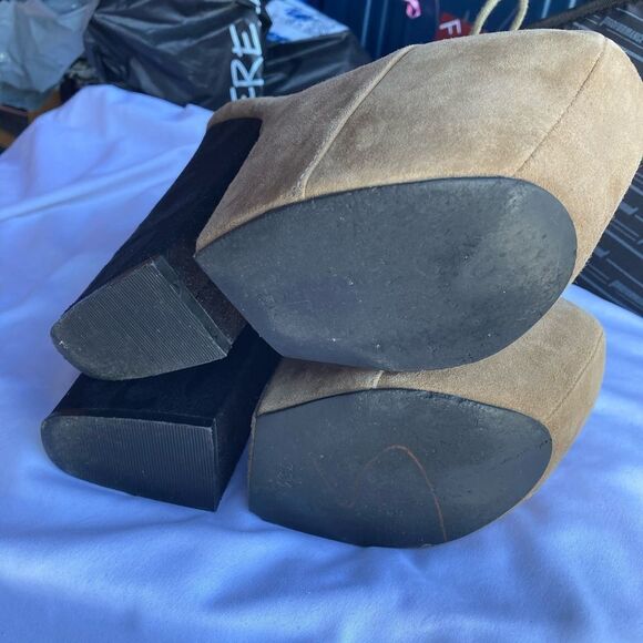 Jeffrey Campbell Freda Tan Highest Platform Booties - Picture 10 of 10